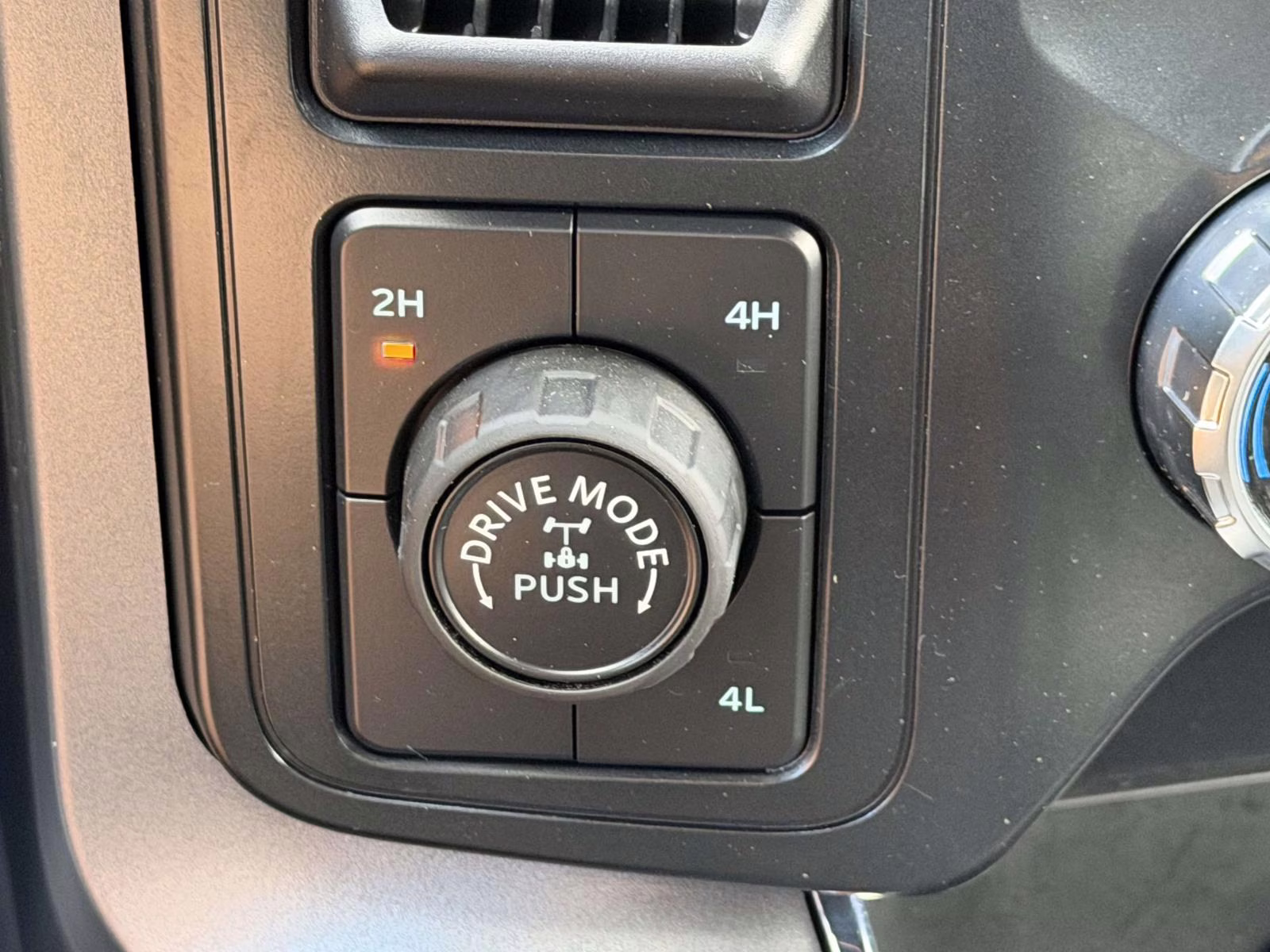 2025 Gray Ford F-150 XLT 4WD SuperCrew 5.5' Box 4X4 Truck