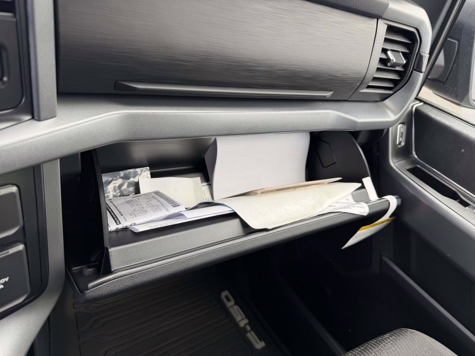 2025 Gray Ford F-150 XLT 4WD SuperCrew 5.5' Box 4X4 Truck