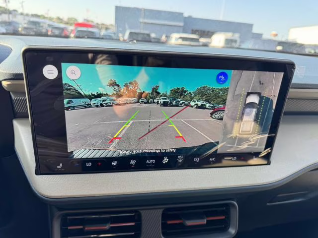 2025 Oxford White Ford Maverick LARIAT AWD SuperCrew AWD Truck