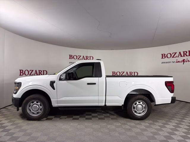 2025 Oxford White Ford F-150 XL 4X4 Truck