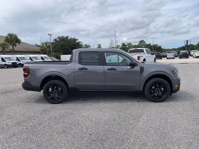 2025 Carbonized Gray Metallic Ford Maverick XLT AWD Truck