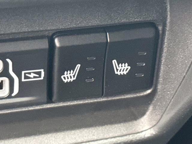 2025 Bright White Clearcoat Jeep Grand Cherokee Limited RWD SUV