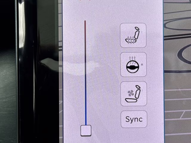 2025 Bright White Clearcoat Jeep Grand Cherokee Limited RWD SUV