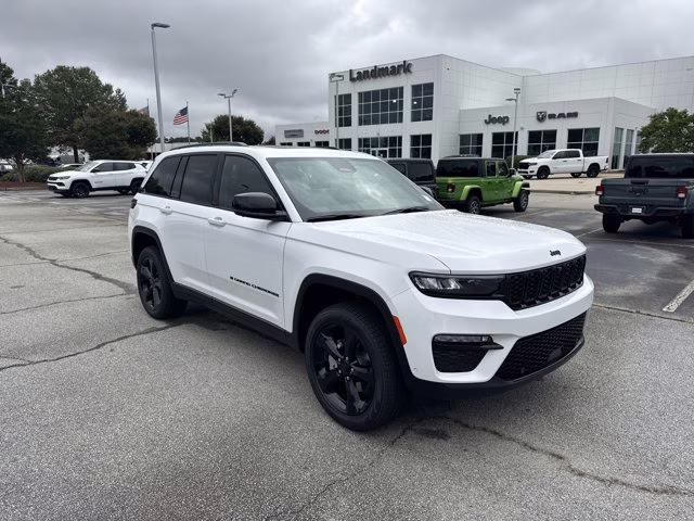 2025 Bright White Clearcoat Jeep Grand Cherokee Limited RWD SUV