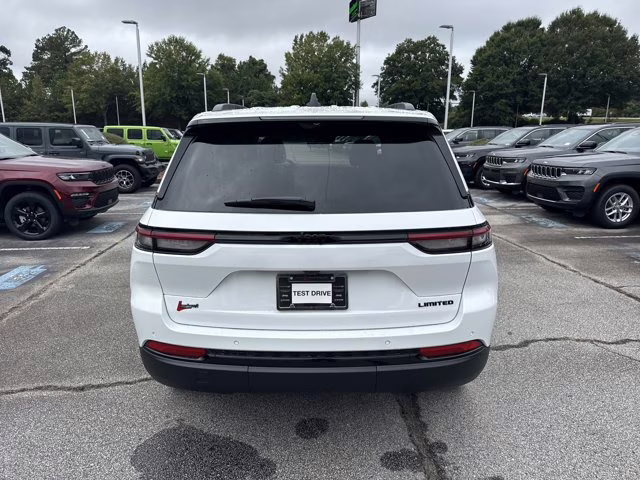 2025 Bright White Clearcoat Jeep Grand Cherokee Limited RWD SUV
