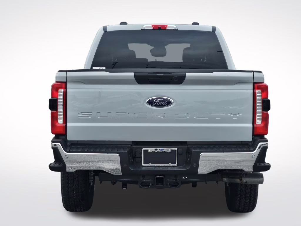 2026 Avalanche Ford Super Duty F-250 SRW XLT 4X4 Truck