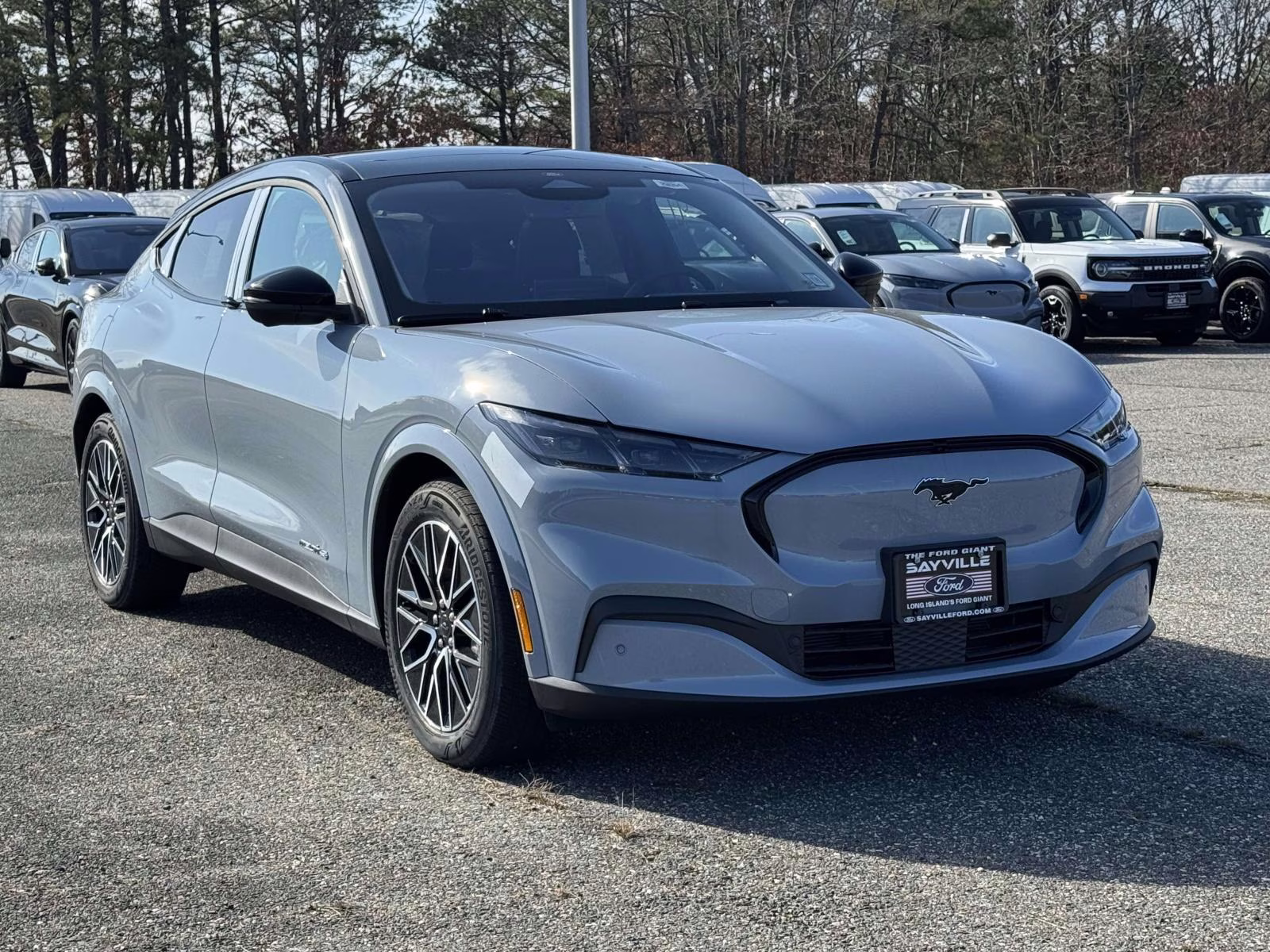 2025 Glacier Gray Metallic TriCoat Ford Mustang Mach-E Premium AWD AWD SUV