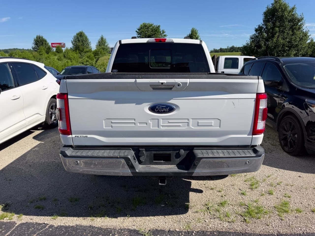 2021 Oxford White Ford F-150 4WD Lariat SuperCrew 4X4 Truck