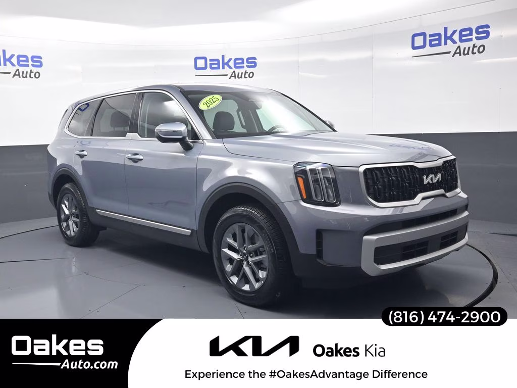 2025 Everlasting Silver Kia Telluride LX FWD SUV