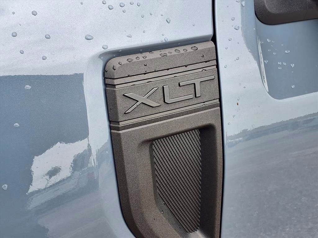 2025 Azure Gray Metallic Ford Maverick XLT AWD Truck
