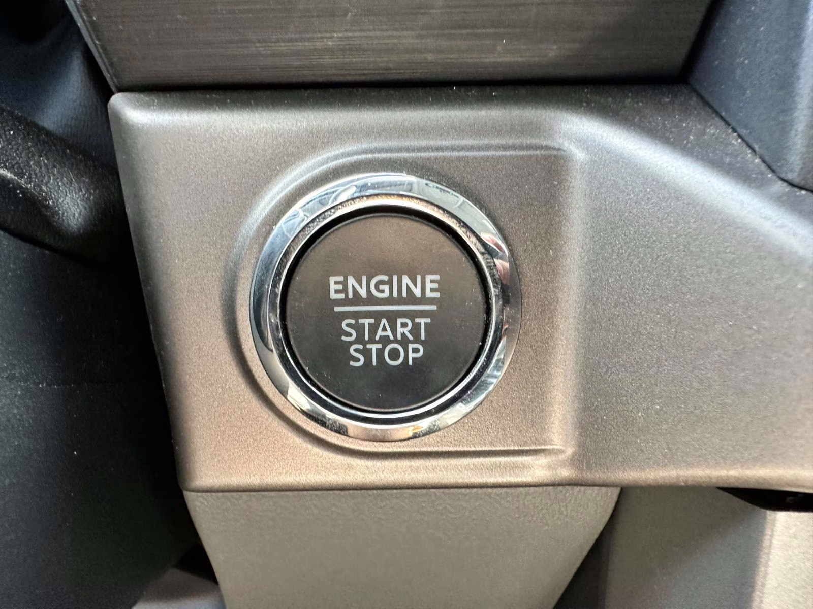 2024 Carbonized Gray Metallic Ford F-150 XLT 4WD SuperCrew 5.5' Box 4X4 Truck