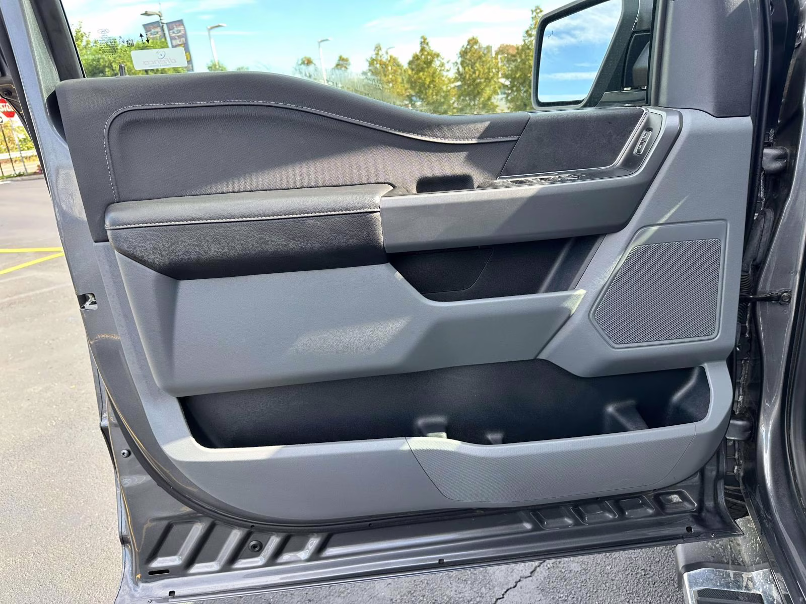 2024 Carbonized Gray Metallic Ford F-150 XLT 4WD SuperCrew 5.5' Box 4X4 Truck