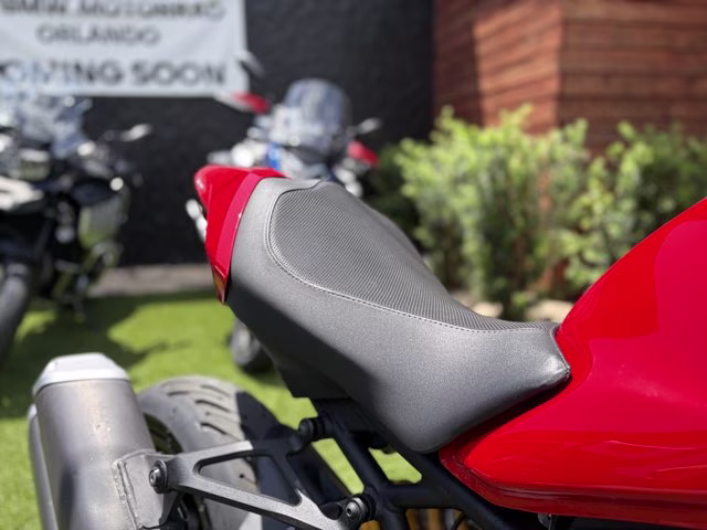 2019 Red Ducati MONSTER 821 821 Ducati Red Motorcycle