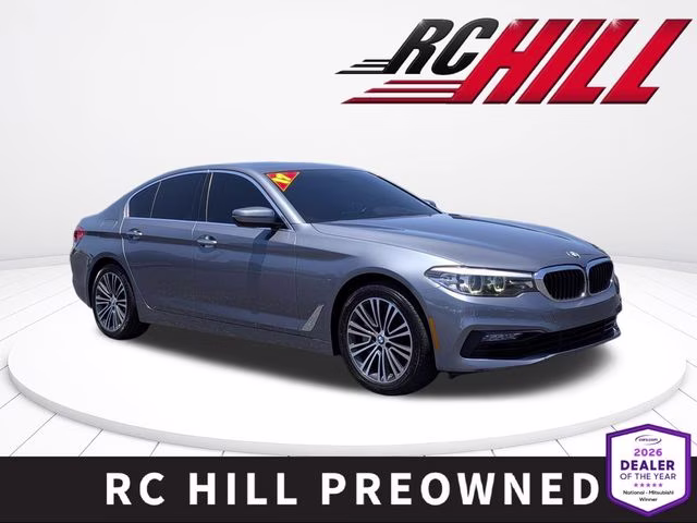 2017 BMW 5 Series 530i xDrive Sedan's photo