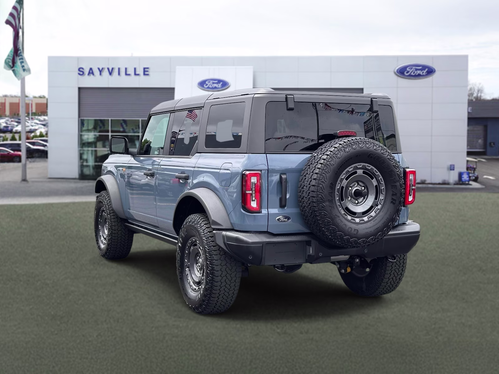 2025 Azure Gray Metallic Tri-Coat Ford Bronco Badlands 4 Door Advanced 4x4 4X4 SUV
