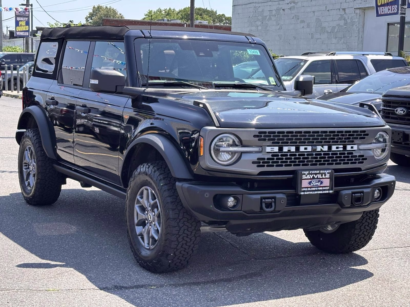 2025 Shadow Black Ford Bronco Badlands 4 Door Advanced 4x4 4X4 SUV