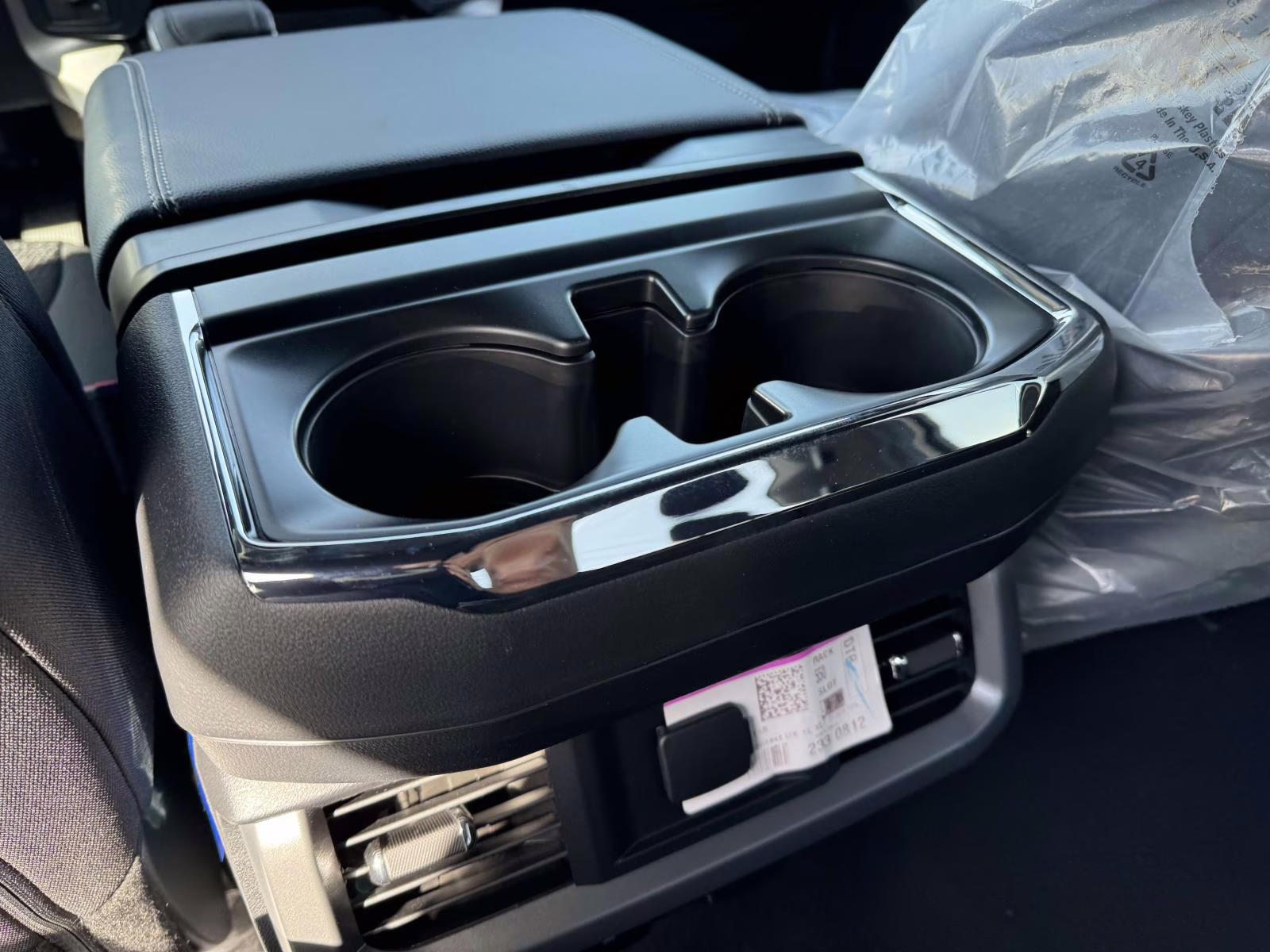 2025 Iconic Silver Metallic Ford F-150 XLT 4WD SuperCrew 5.5' Box 4X4 Truck