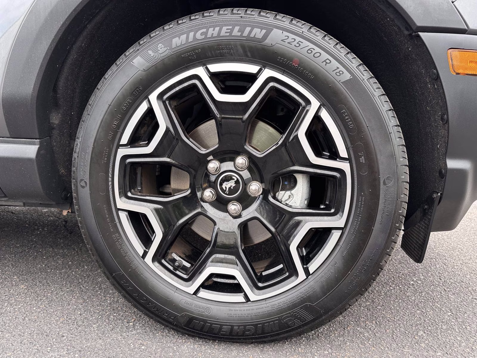 2025 Carbonized Gray Metallic Ford Bronco Sport Outer Banks 4x4 4X4 SUV