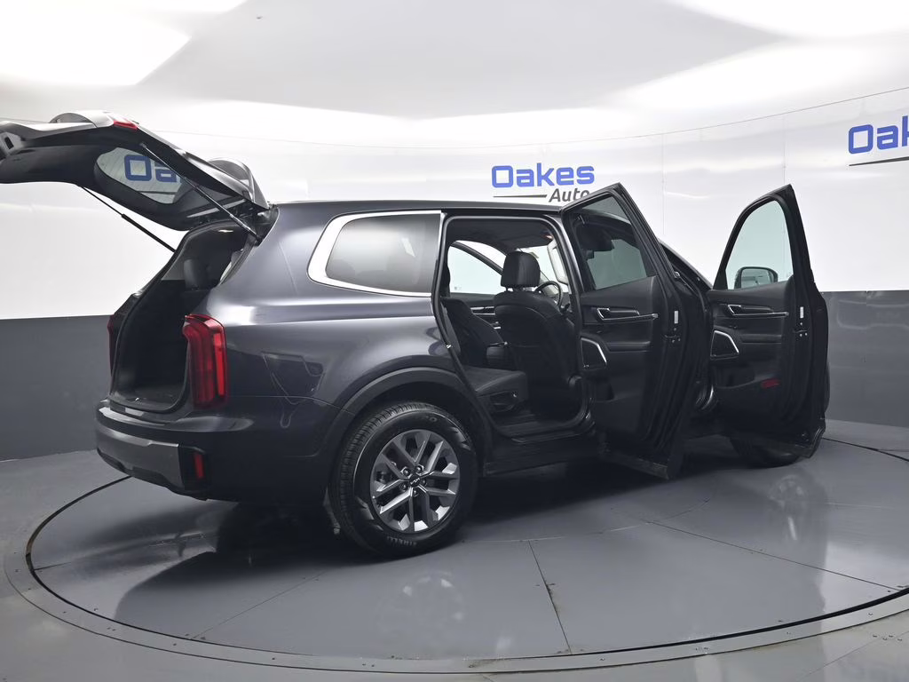 2025 Panthera Metal Kia Telluride LX FWD SUV