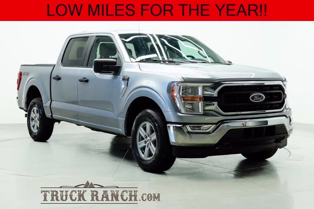 2021 Silver Ford F-150 XLT 4X4 Truck