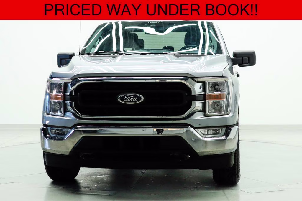 2021 Silver Ford F-150 XLT 4X4 Truck
