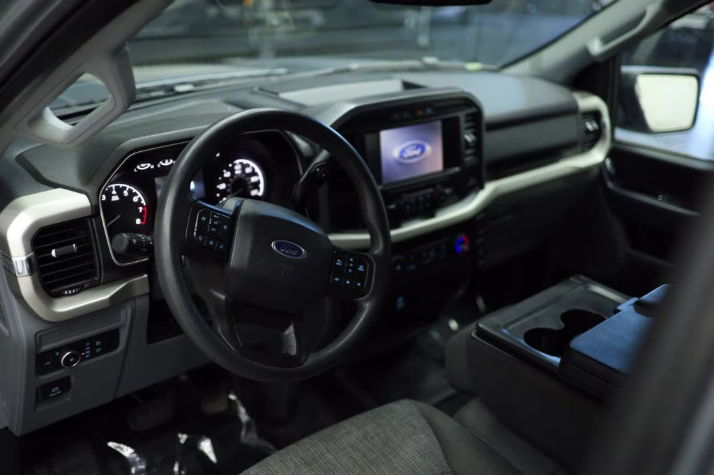 2021 Silver Ford F-150 XLT 4X4 Truck