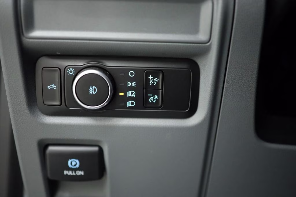 2021 Silver Ford F-150 XLT 4X4 Truck