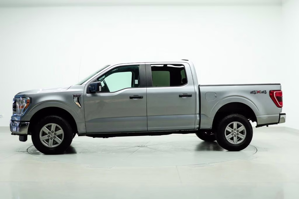 2021 Silver Ford F-150 XLT 4X4 Truck