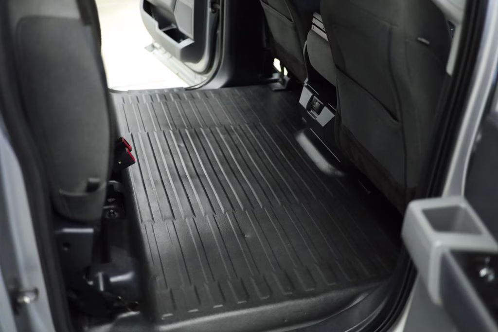 2021 Silver Ford F-150 XLT 4X4 Truck