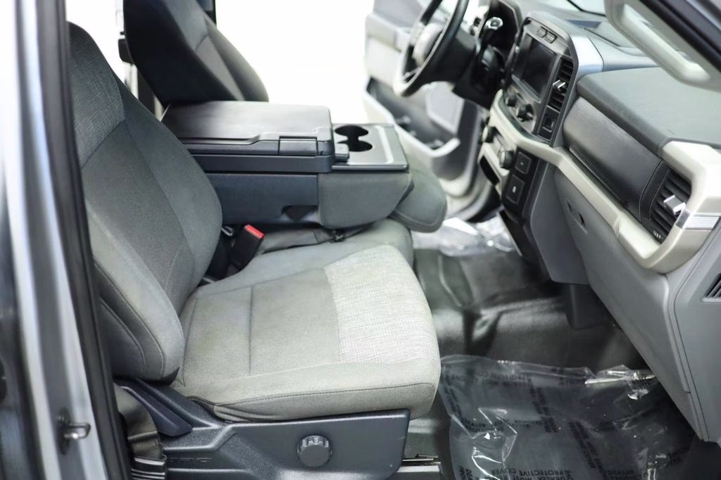 2021 Silver Ford F-150 XLT 4X4 Truck