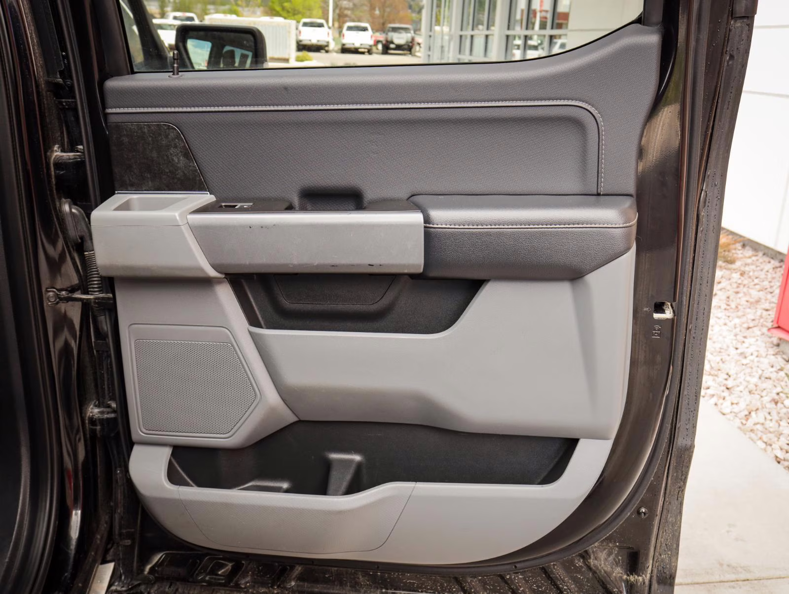 2022 Agate Black Ford F-150 XLT 4X4 Truck