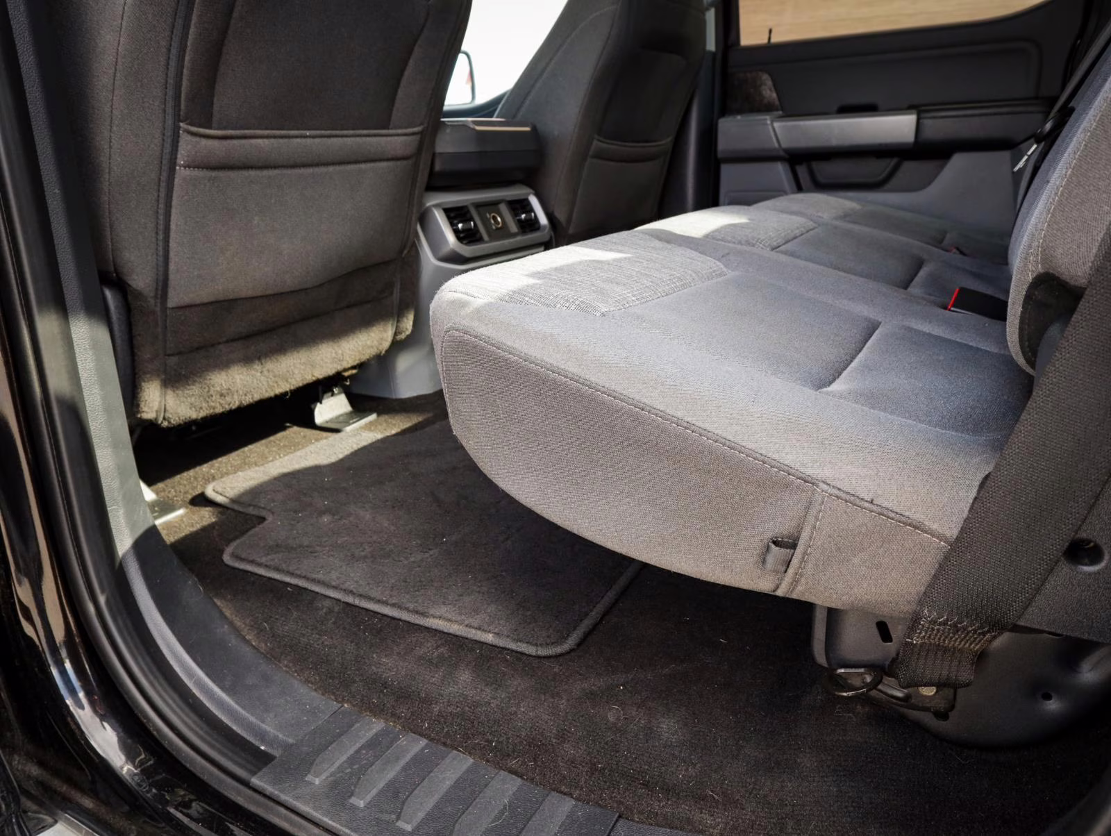 2022 Agate Black Ford F-150 XLT 4X4 Truck