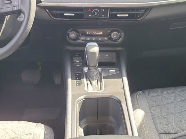 2026 Aspen White Tricoat Nissan Kicks SV FWD SUV