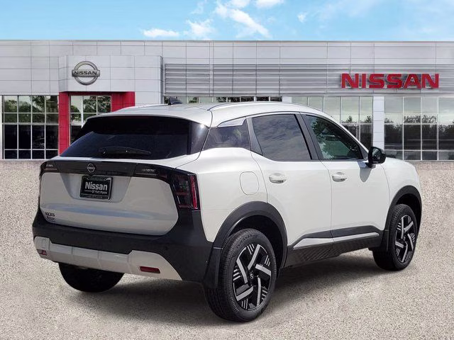 2026 Aspen White Tricoat Nissan Kicks SV FWD SUV