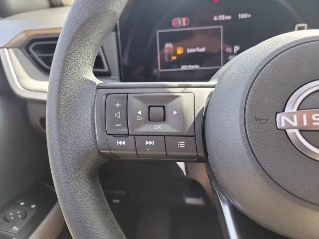 2026 Aspen White Tricoat Nissan Kicks SV FWD SUV