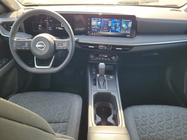 2026 Gun Metallic/Super Black Nissan Kicks SV FWD SUV