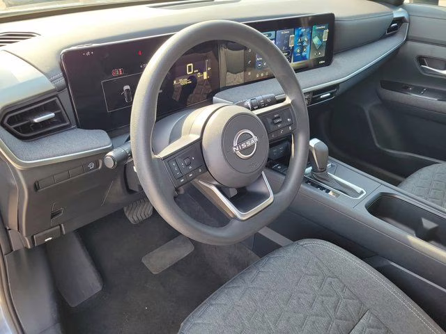 2026 Gun Metallic/Super Black Nissan Kicks SV FWD SUV