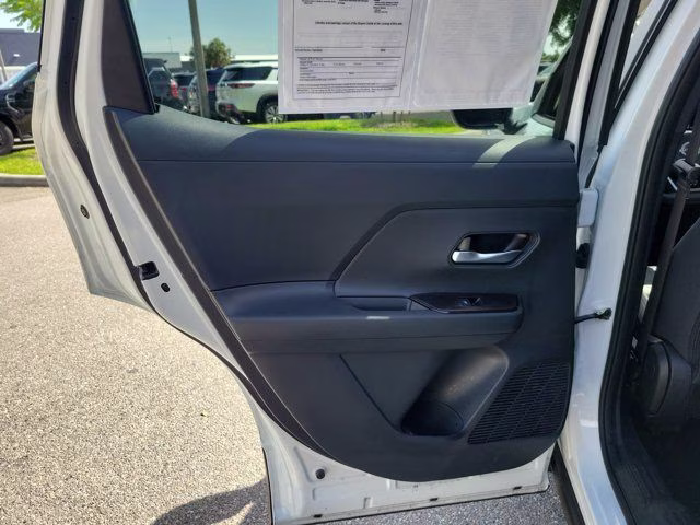 2026 Aspen White Tricoat Nissan Kicks SV FWD SUV