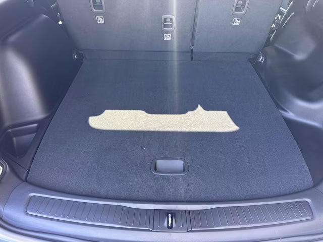 2025 Silver Zynith Jeep Grand Cherokee Limited 4X4 SUV