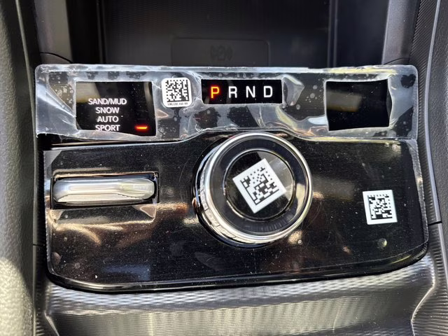 2025 Silver Zynith Jeep Grand Cherokee Limited 4X4 SUV