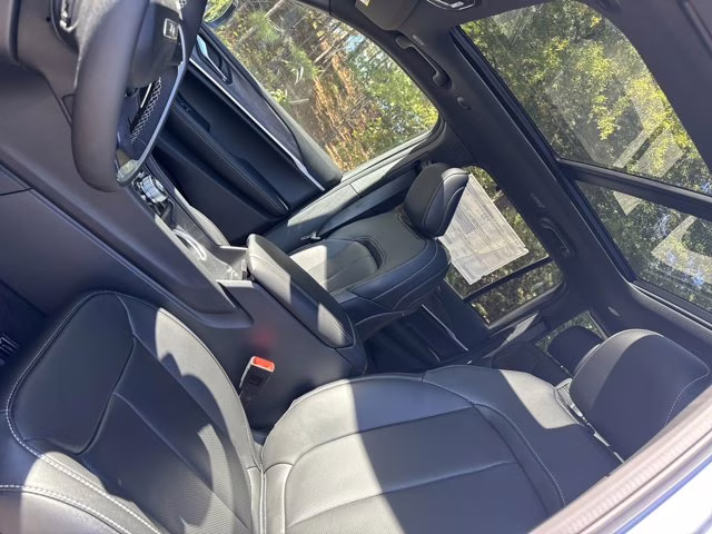 2025 Silver Zynith Jeep Grand Cherokee Limited 4X4 SUV