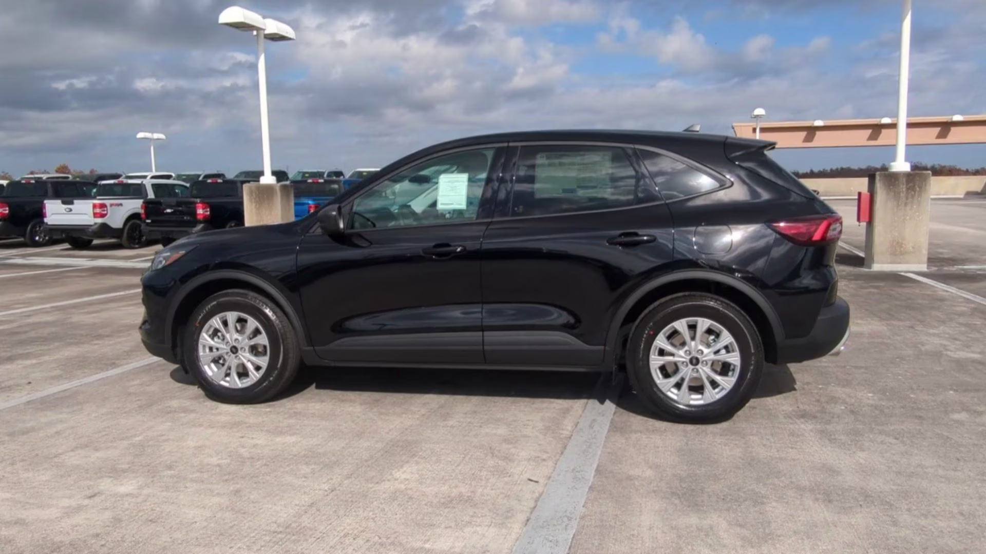2026 Agate Black Metallic Ford Escape Active FWD SUV