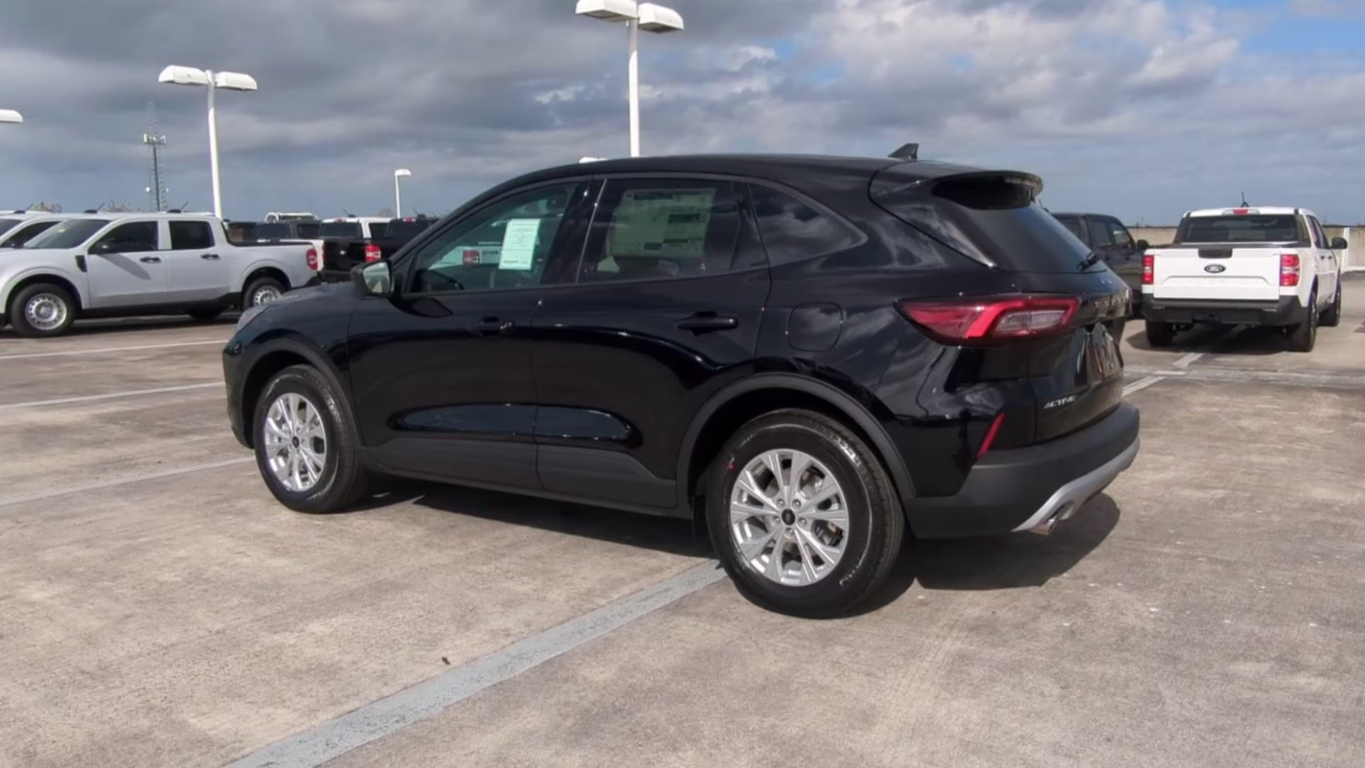 2026 Agate Black Metallic Ford Escape Active FWD SUV