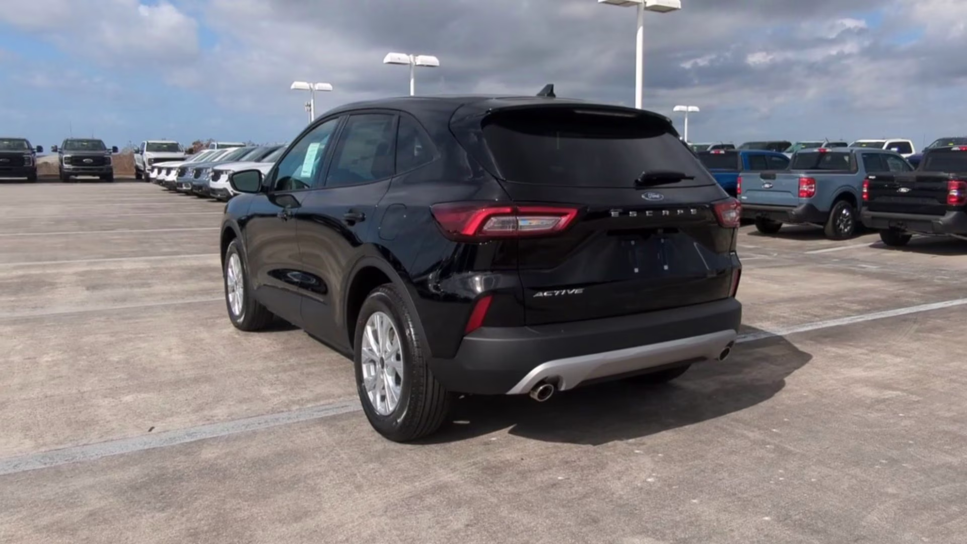 2026 Agate Black Metallic Ford Escape Active FWD SUV