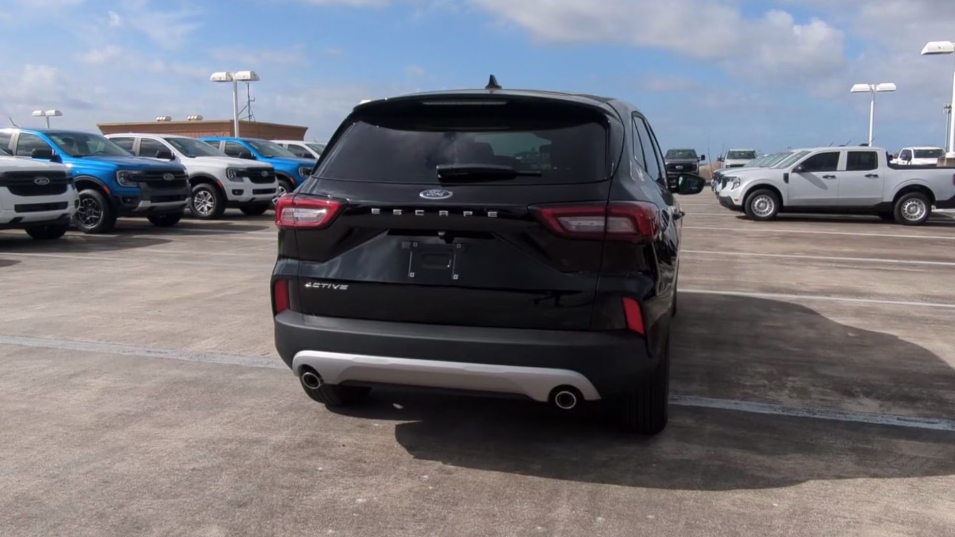 2026 Agate Black Metallic Ford Escape Active FWD SUV