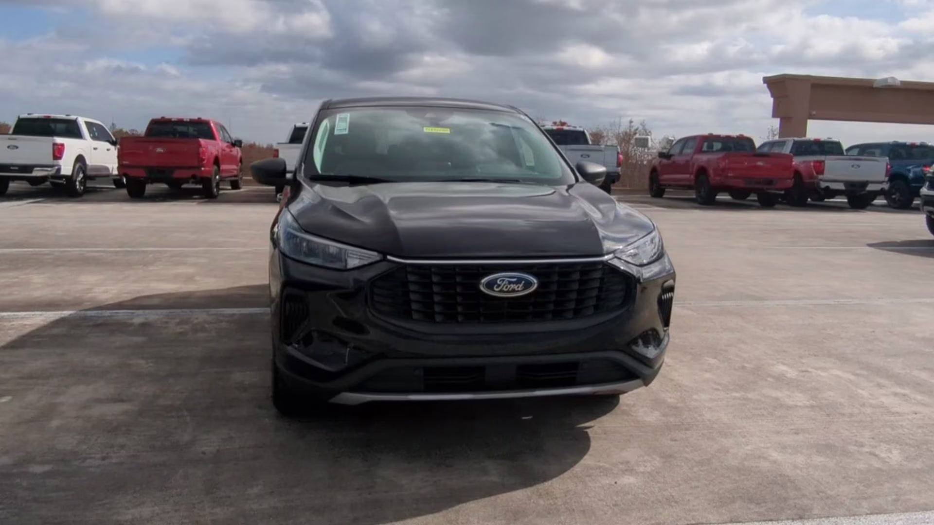 2026 Agate Black Metallic Ford Escape Active FWD SUV