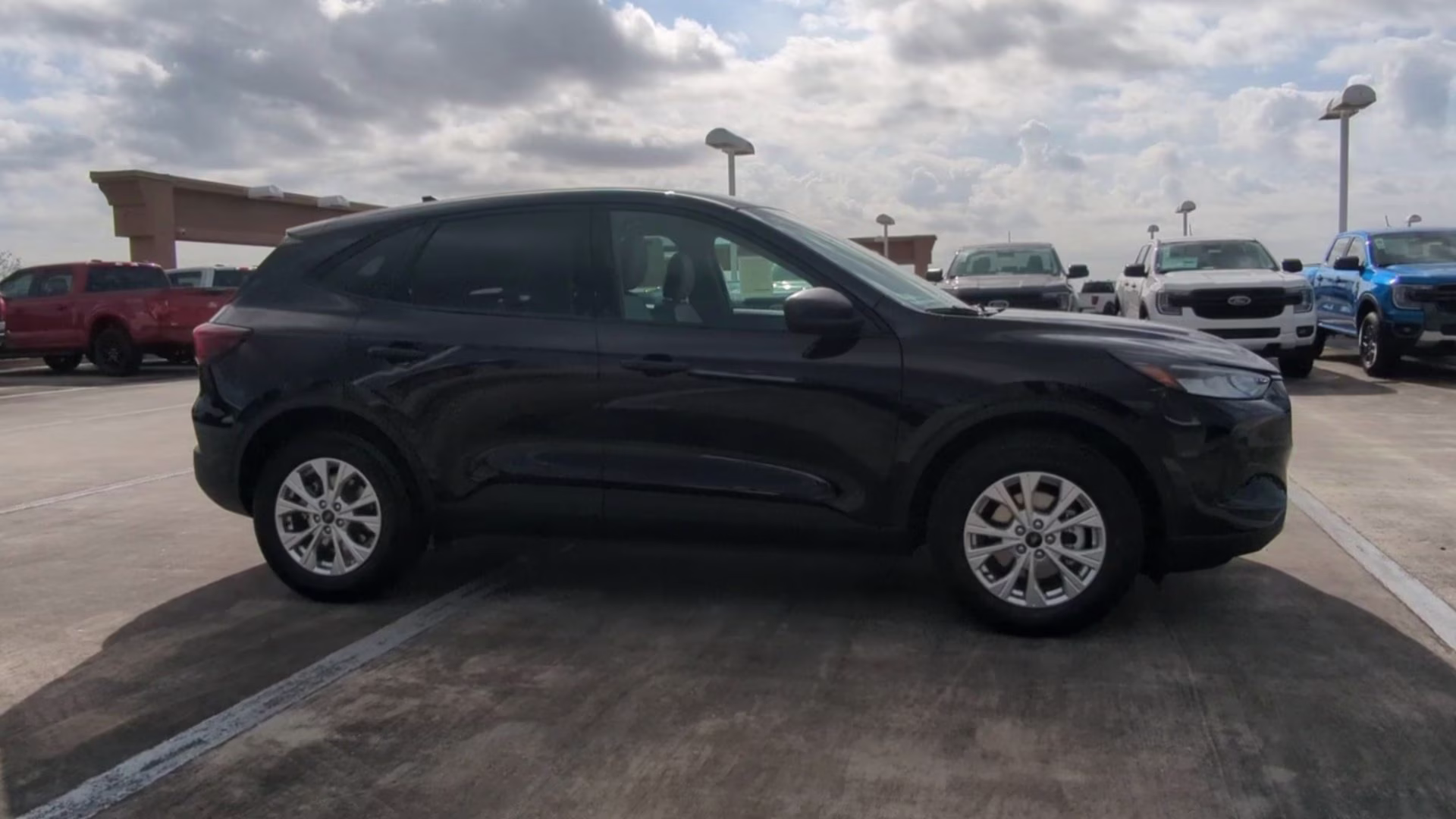 2026 Agate Black Metallic Ford Escape Active FWD SUV
