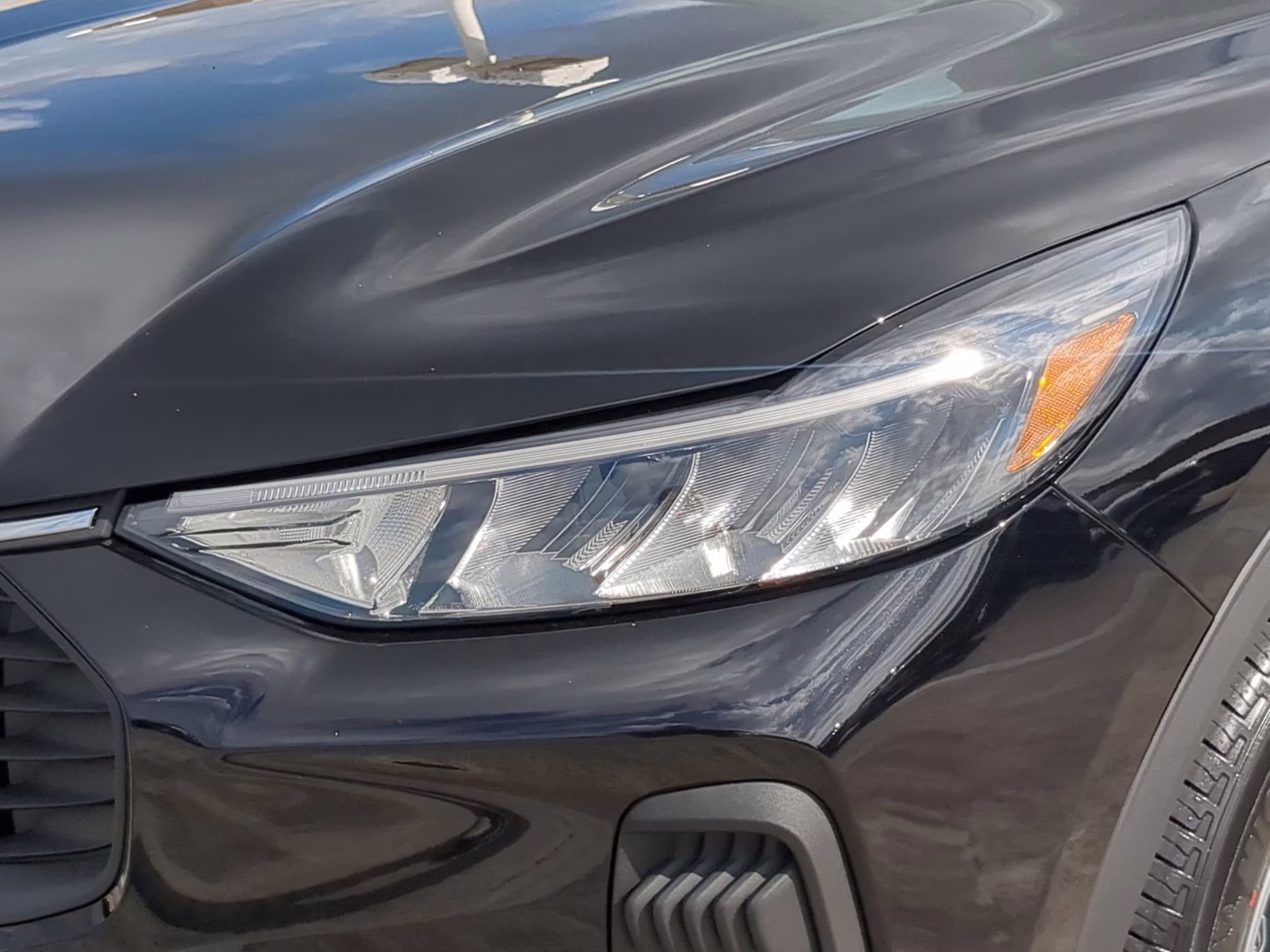 2026 Agate Black Metallic Ford Escape Active FWD SUV