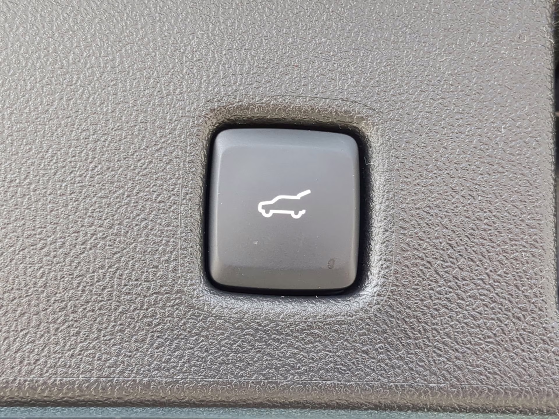 2026 Agate Black Metallic Ford Escape Active FWD SUV