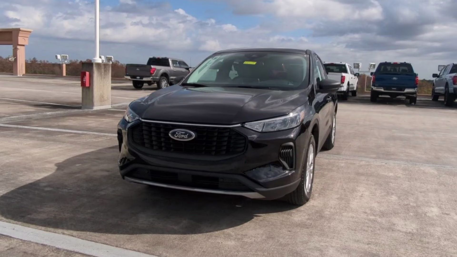 2026 Agate Black Metallic Ford Escape Active FWD SUV